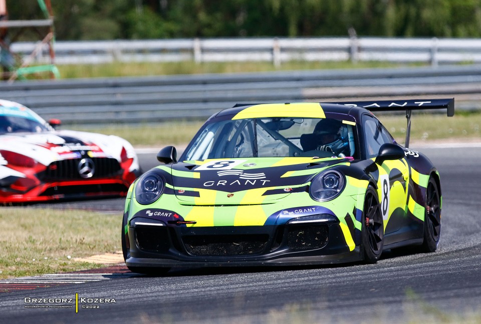 3. runda Wyścigowych Samochodowych Mistrzostw Polski 2022 - Fot. Grzegorz Kozera