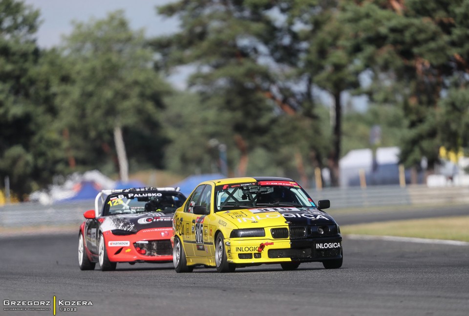 5. i 6. runda Wyścigowych Samochodowych Mistrzostw Polski 2022 - Fot. Grzegorz Kozera