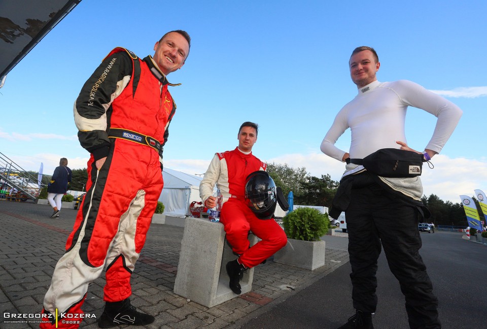 5. i 6. runda Wyścigowych Samochodowych Mistrzostw Polski 2022 - Fot. Grzegorz Kozera