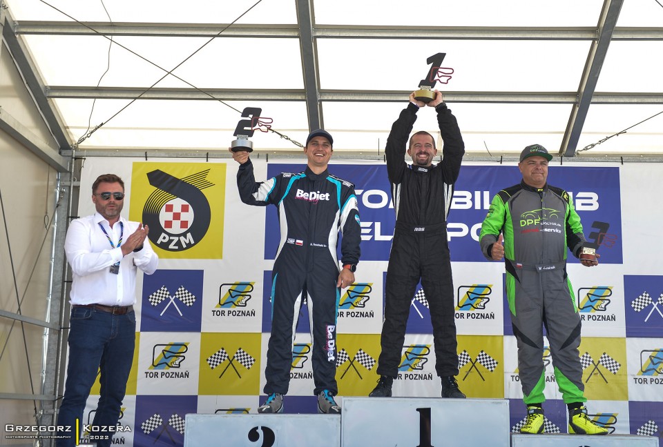 5. i 6. runda Wyścigowych Samochodowych Mistrzostw Polski 2022 - Fot. Grzegorz Kozera