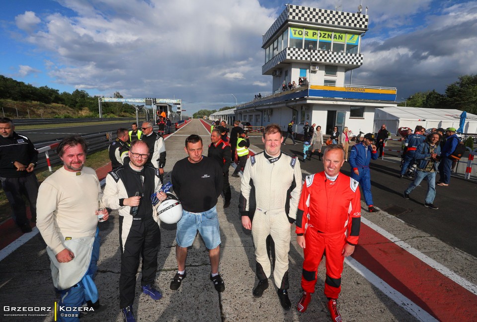 5. i 6. runda Wyścigowych Samochodowych Mistrzostw Polski 2022 - Fot. Grzegorz Kozera
