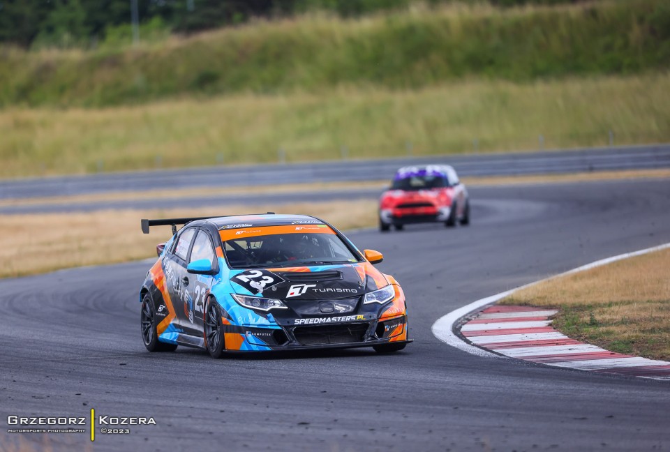  3. i 4. runda Wyścigowych Samochodowych Mistrzostw Polski 2023 / 2. runda Mistrzostw Polski Endurance - Fot. Grzegorz Kozera