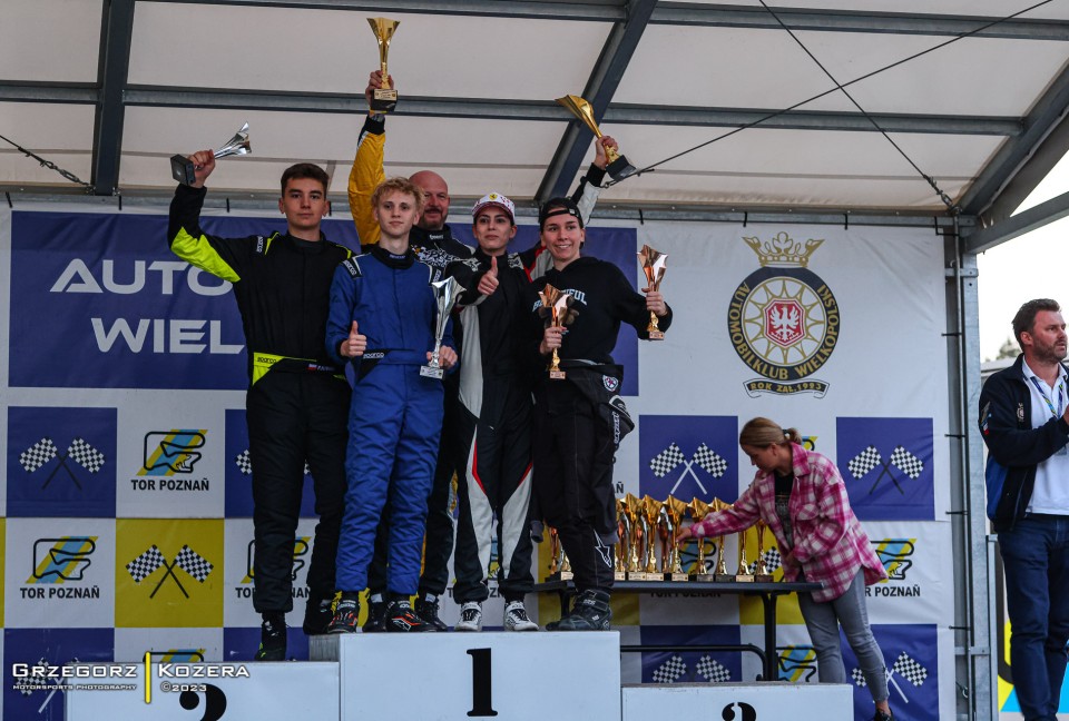 9. i 10. runda Wyścigowych Samochodowych Mistrzostw Polski 2023 - Fot. Grzegorz Kozera