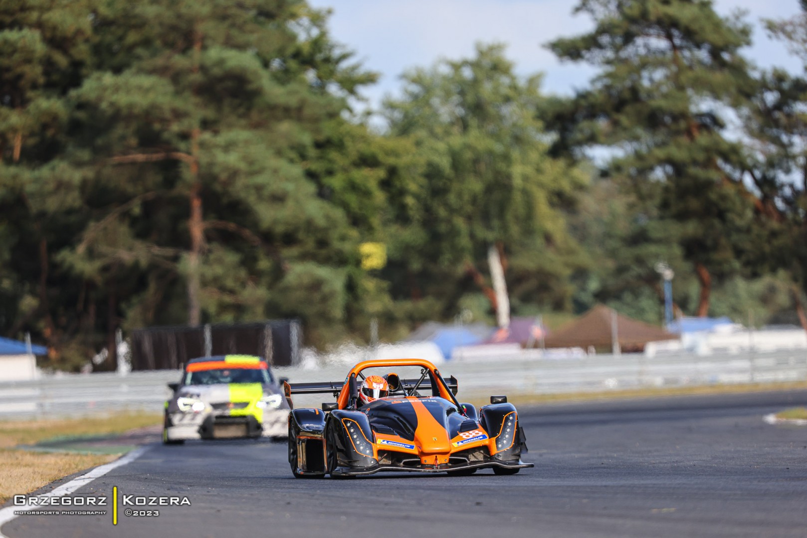 9. i 10. runda Wyścigowych Samochodowych Mistrzostw Polski 2023 - Fot. Grzegorz Kozera
