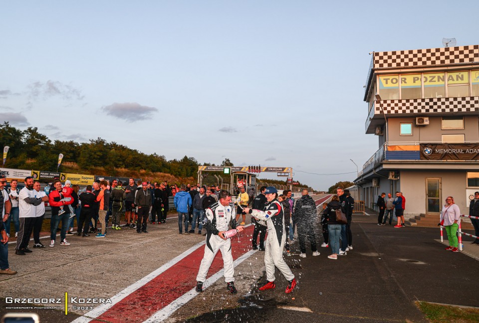 9. i 10. runda Wyścigowych Samochodowych Mistrzostw Polski 2023 - Fot. Grzegorz Kozera