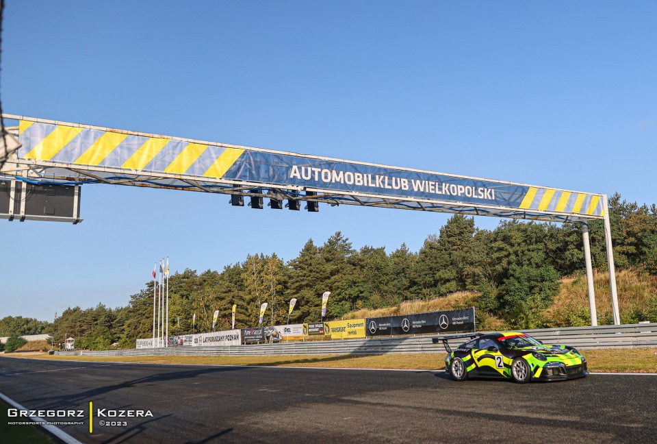 9. i 10. runda Wyścigowych Samochodowych Mistrzostw Polski 2023 - Fot. Grzegorz Kozera