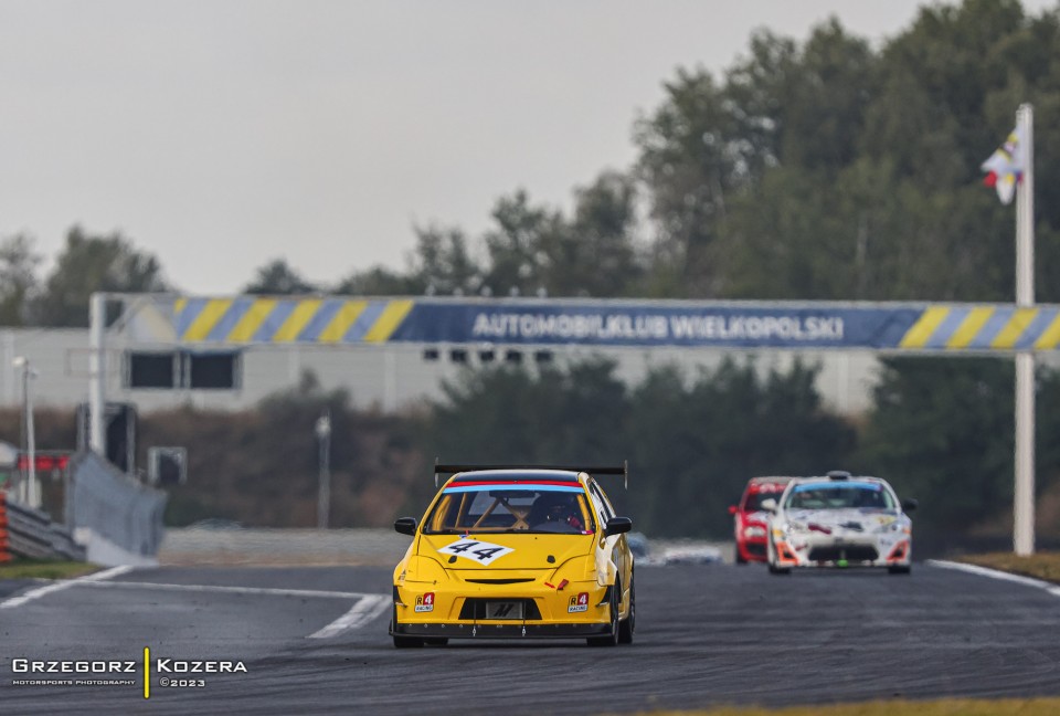 9. i 10. runda Wyścigowych Samochodowych Mistrzostw Polski 2023 - Fot. Grzegorz Kozera