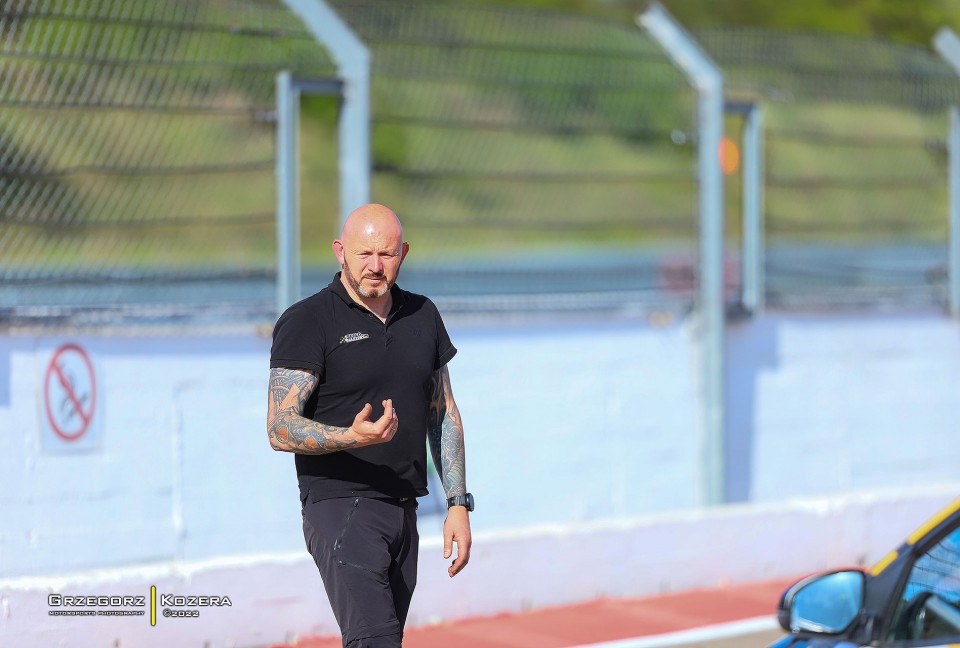 Trening przed 1. i 2. rundą Wyścigowych Samochodowych Mistrzostw Polski - Fot. Grzegorz Kozera